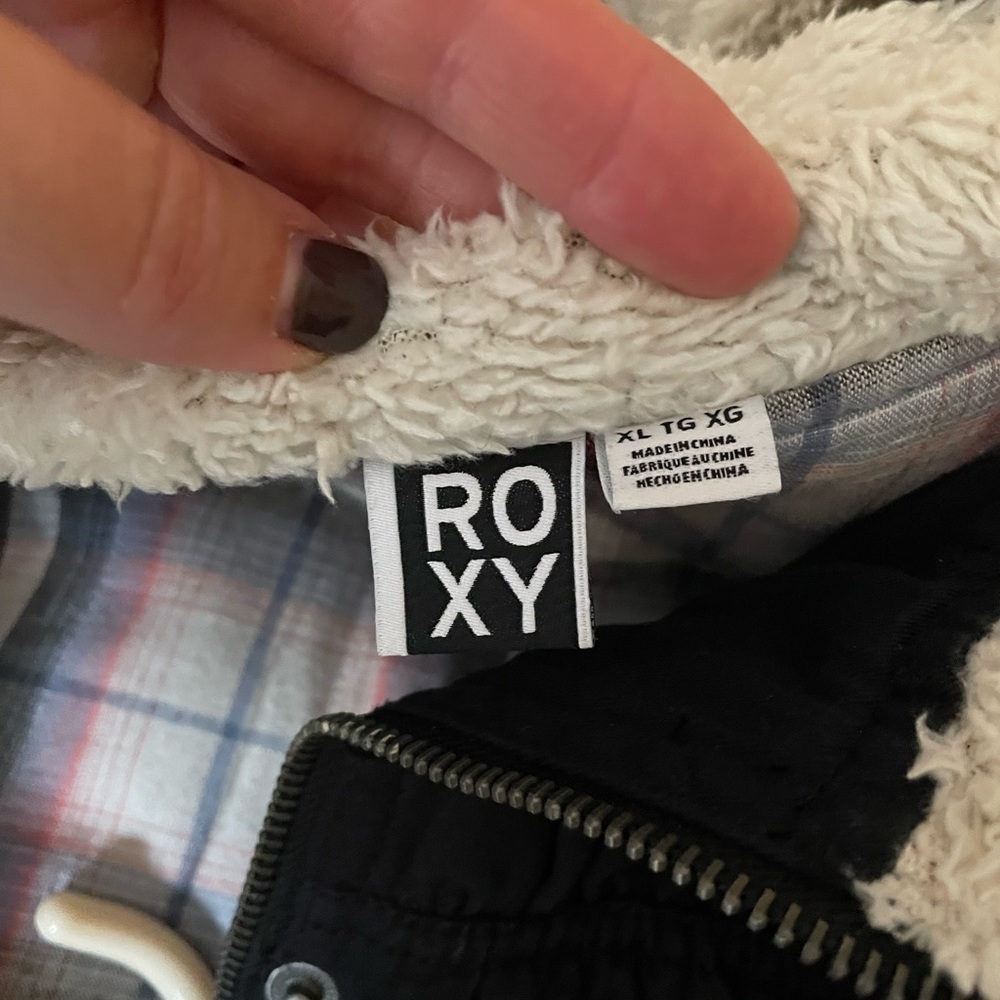 Roxy Lightweight Jacket - image 2